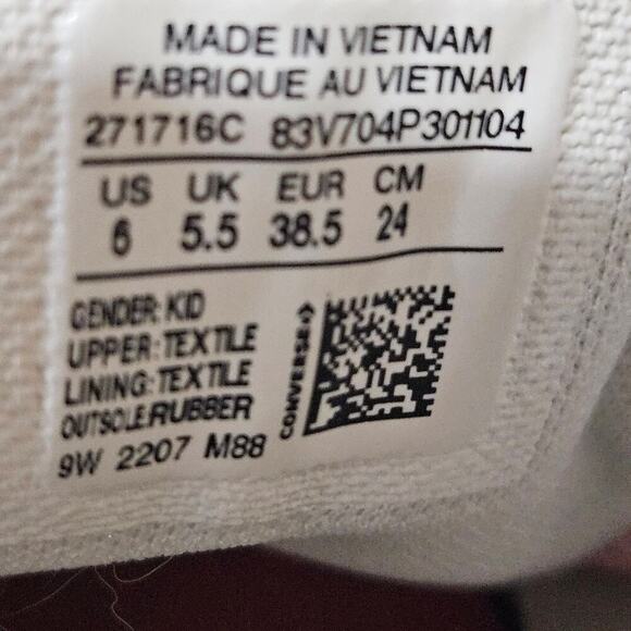 Men's/Kids/Women's Converse "Chuck Taylor"  Size Men 6, Women's 8 - Picture 2 of 11